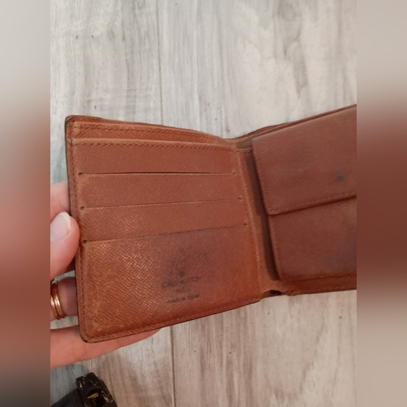 LOUIS VUITTON Porte Billets Cartes Credit Monnet Monogram wallet - Picture 10 of 12